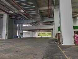 Joo Koon Road (D22), Warehouse #576106861